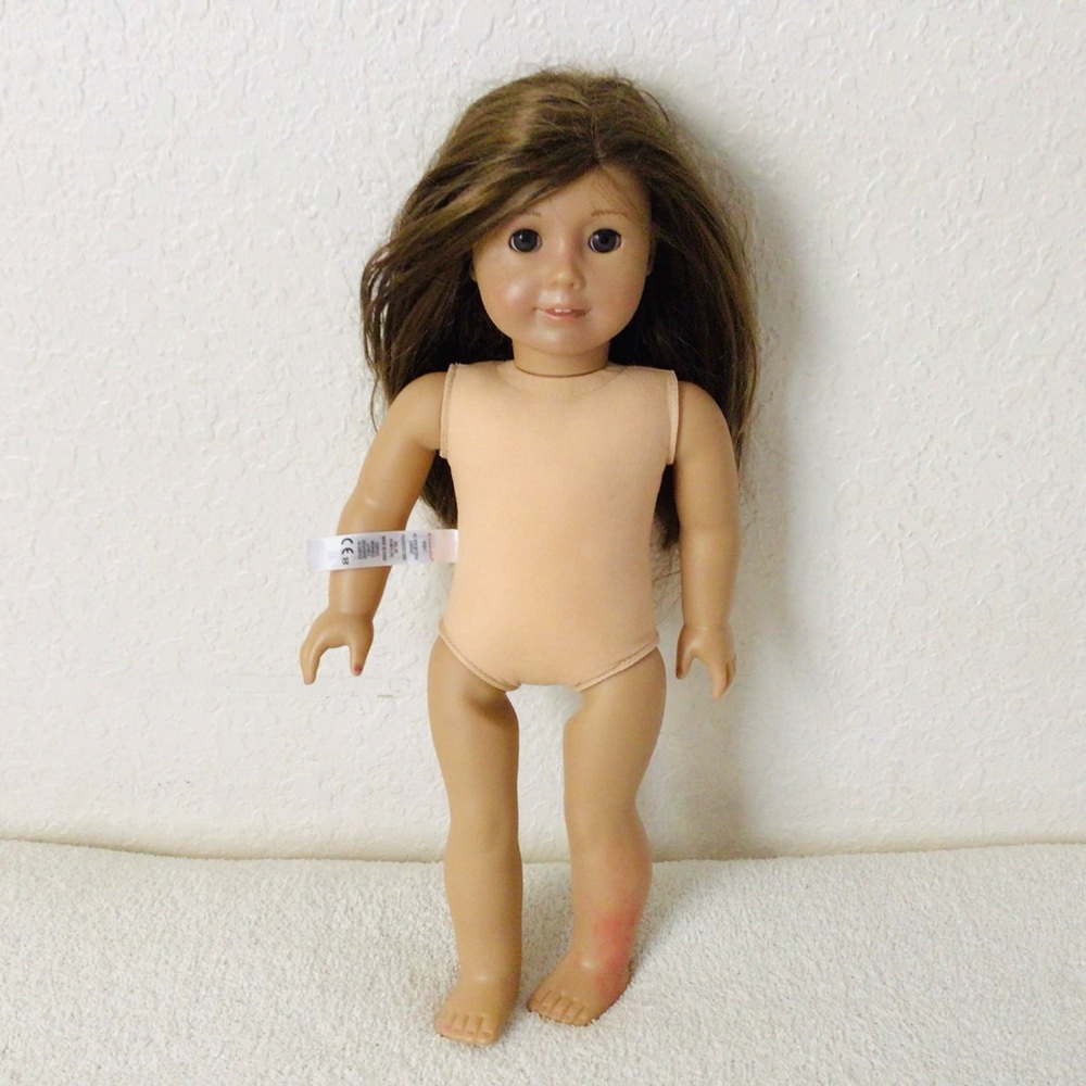 American Girl Doll 2017 PA-9679 (HK) Brown Hair